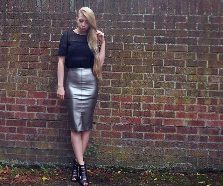 How To Wear A Pencil Skirt Stylewile