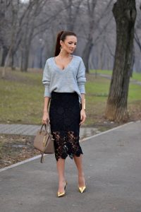 How To Wear A Pencil Skirt Stylewile