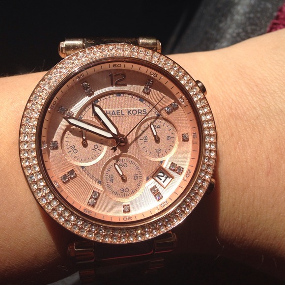 how to tell if a michael kors watch is fake