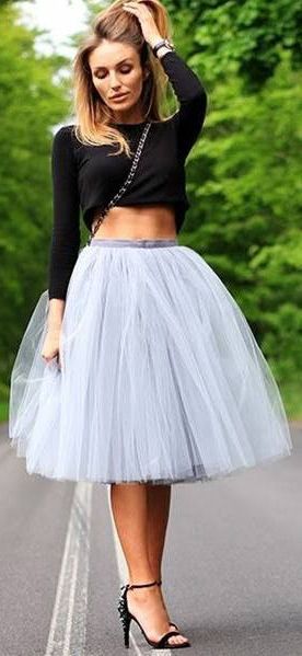 How to Wear a Tulle Skirt | StyleWile